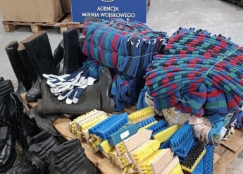 OR_Poznan_rzeczy_ze_sklepu.jpg 