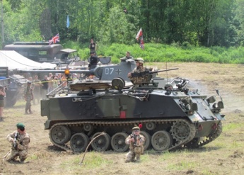 Zlot pojazdów militarnych „Śląskie Manewry 2011” 