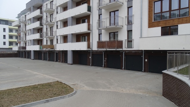 6968000d627e7_Kołobrzeg_ul_Wielkopolska_garaże_5 