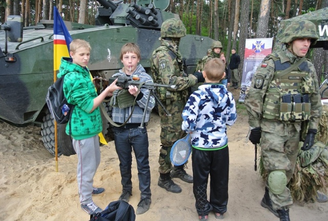V Festiwal Militarny Operacja Zachód 2013 