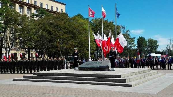 Święto Wojska Polskiego w Gdyni - zdjęcie 1 