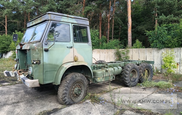 Samochód STAR 266 do transportu bloków brzegowych PP-64 