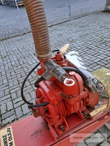 Przyczepa asenizacyjna T-507 1-os. (niekompletna) 