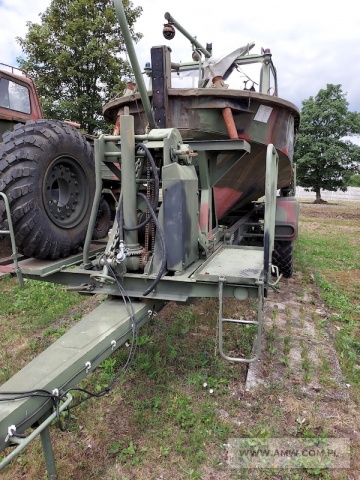 Kuter holowniczy KH-200 na przyczepie 2-os. PKH-200 (ład. 4,2 t) 