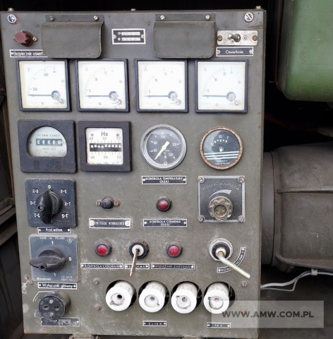 Zespół spalinowo-elektryczny PAD-8-3/400/P1 (8 kW, 380 V, 50 Hz) na przyczepie 1-os. (ładowność 0,8 t) 