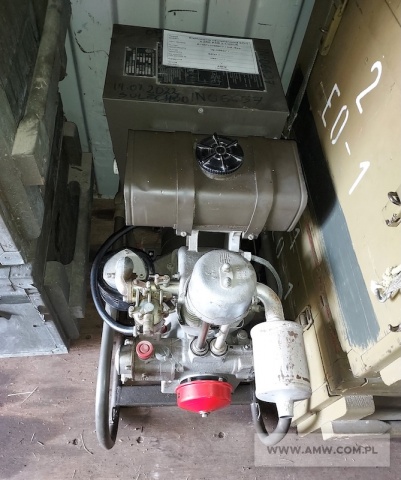 Elektrownia oświetleniowa EO-1 (z częściowym wyposażeniem) z PAB-2-1/230R (2 kW, 230 V, 50 Hz) na ramie  