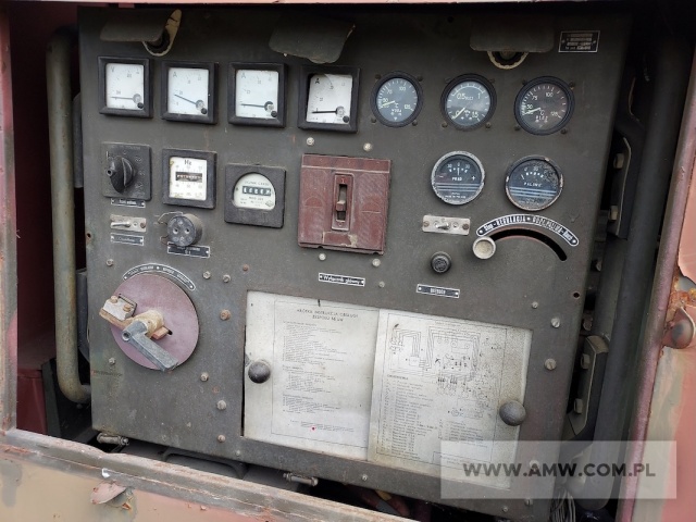 Zespół spalinowo-elektryczny PAD-16-3/400/P1 (16 kW, 380 V, 50 Hz) na przyczepie 1-os. (ładowność 1,5 t) 
