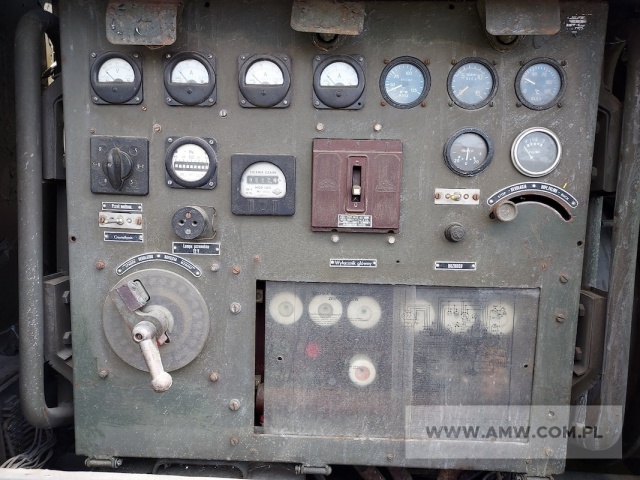 Zespół spalinowo-elektryczny PAD-16-3/400/P1 (16 kW, 380 V, 50 Hz) na przyczepie 1-os. (ładowność 1,5 t) 
