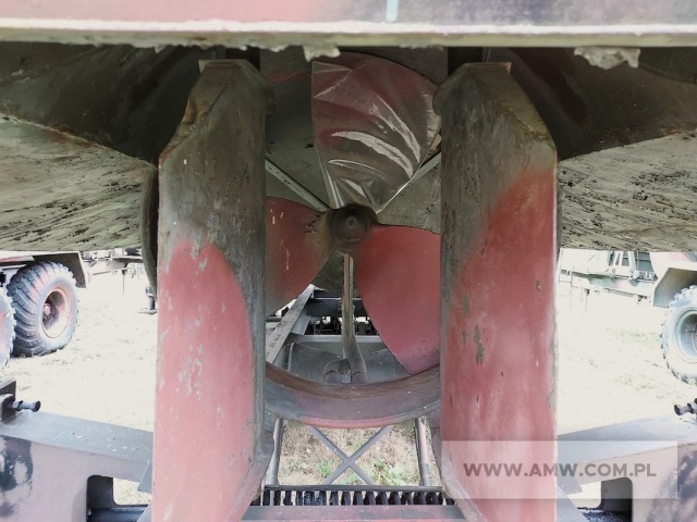 Kuter holowniczy KH-200 na przyczepie 2-os. PKH-200 (ład. 4,2 t) 