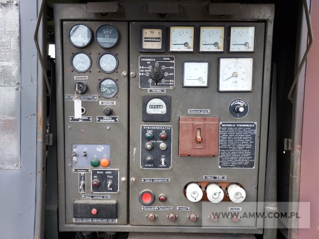 Zespół spalinowo-elektryczny PAD-20-3/400/P1 (20 kW, 380 V, 50 Hz) na przyczepie 1-os. (ładowność 1,5 t) 