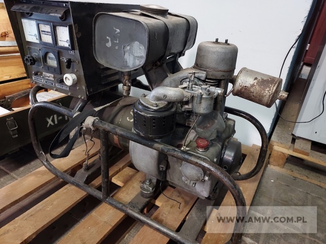 Zespół spalinowo-elektryczny PAB-2-1-230/R (2 kW, 230 V, 50 Hz) na ramie 