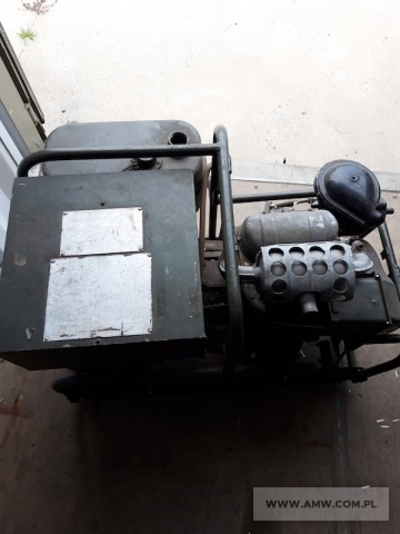 Zespół spalinowo-elektryczny AB-4-T/230/M-1/R (4 kW, 230 V, 50 Hz) na ramie 