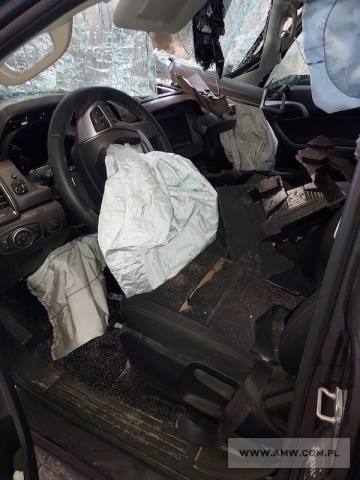 Samochód FORD RANGER XLT 2.0 (powypadkowy) 