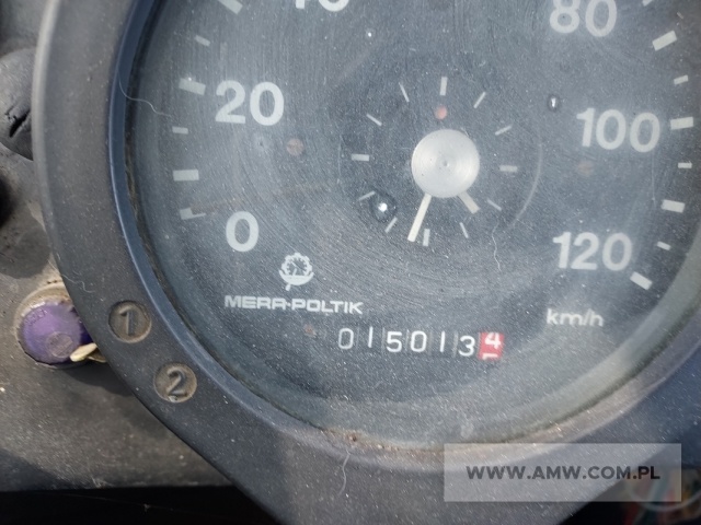 Żuraw samochodowy DS-0101R na samochodzie JELCZ 325 (zatarty silnik, udźwig 10 t) 