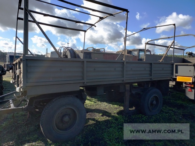 Przyczepa transportowa średniej ładowności D-633 (ładowność 3500 kg) 