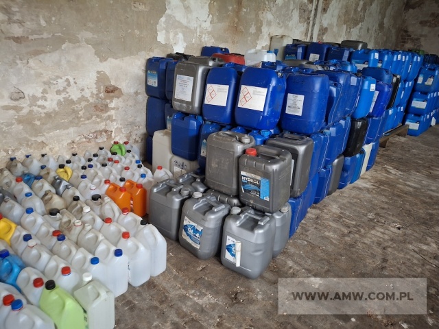 Zużyte opakowania zawierające pozostałości substancji niebezpiecznych lub nimi zanieczyszczone (zużyte pojemniki po produktach mps: metalowe – 1.501 kg, plastikowe – 1.599 kg) /kod odpadu 15 01 10*/ 
