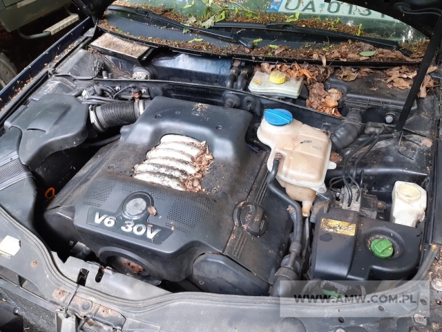 Samochód osobowy SKODA SUPERB 2,8 AMBIENTE 