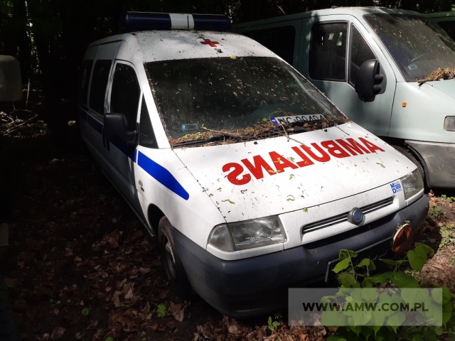 Samochód sanitarny FIAT SCUDO 1,9 (bez wyposażenia) 