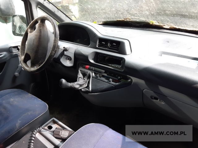 Samochód sanitarny FIAT SCUDO 1,9 (bez wyposażenia) 