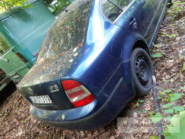 Samochód osobowy SKODA SUPERB 2,8 AMBIENTE 