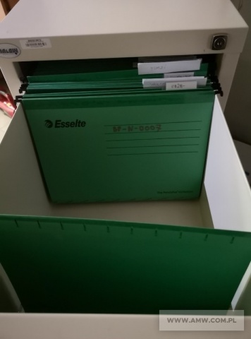 Szafy metalowe - pakiet zawierający 6 szt. (wg oddzielnego wykazu) 