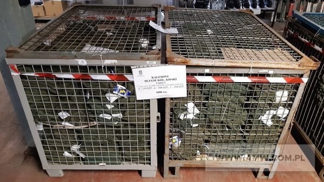 Kalesony długie koloru khaki (łącznie 1.000 szt.) - pakiet zawierający 3 poz. asort., w tym: rozmiar 5 - 250 szt., rozmiar 6 - 500 szt., rozmiar 7 - 250 szt.  