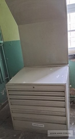 Maszyny i urządzenia poligraficzne (do demontażu) - pakiet zawierający 9 poz. asort. (wg oddzielnego wykazu), w tym m.in.: kopiorama CP 1250/1 MA5V POLYGRAPH, maszyna offsetowa ADAST 315, wywoływarka EUROOFFEST 140 itp. 