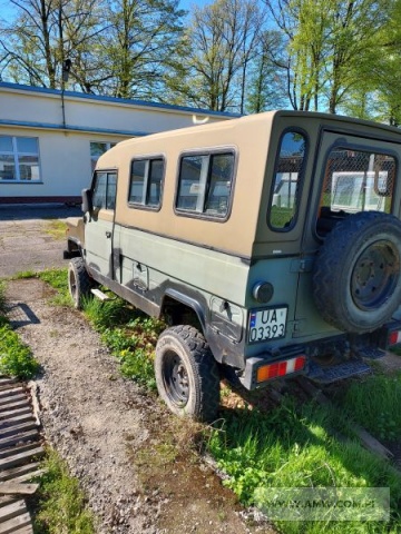 Samochód ciężarowo-osobowy wysokiej mobilności HONKER 2000 