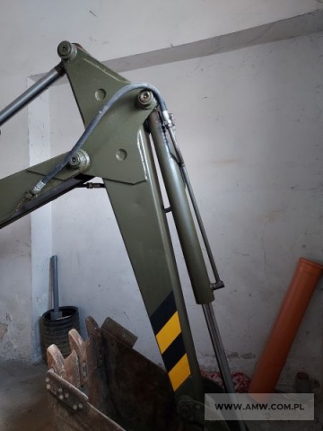 Koparko-ładowarka K-162 na ciągniku kołowym (OSTRÓWEK) 