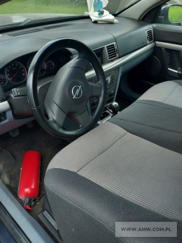 Samochód osobowy OPEL VECTRA II 1.8 