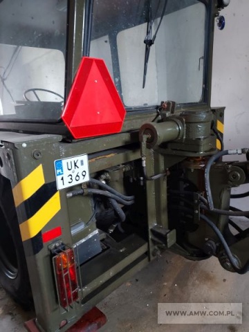 Koparko-ładowarka K-162 na ciągniku kołowym (OSTRÓWEK) 
