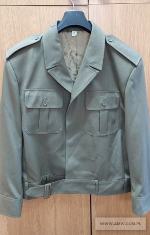 Artykuły mundurowe - pakiet zawierający 19 poz. asort. (wg oddzielnego wykazu), w tym m.in.: bluza olimpijka oficera wojsk lądowych - 125 szt., nici koloru khaki po 25 m - 500 szt. i igła ręczna-8 35 mm - 500 szt. 