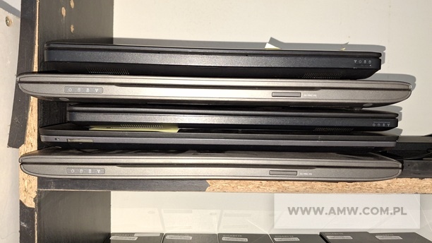 Sprzęt komputerowy różny (bez dysków twardych) - pakiet zawierający 49 poz. asort. (wg oddzielnego wykazu), w tym m.in.: komputery GIGABYTE BRIX, komputery LENOVO, notebooki - różne itp. 