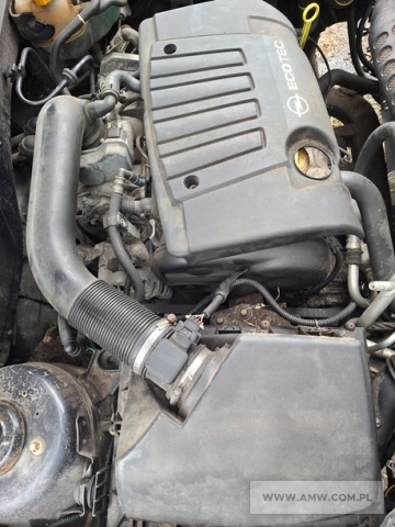 Samochód osobowy OPEL VECTRA II 1.8 (po wypadku) 