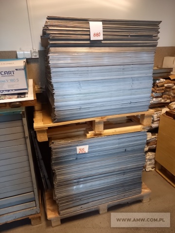 Złom aluminiowy (zużyte płyty offsetowe) (kod odpadu 17 04 02) 