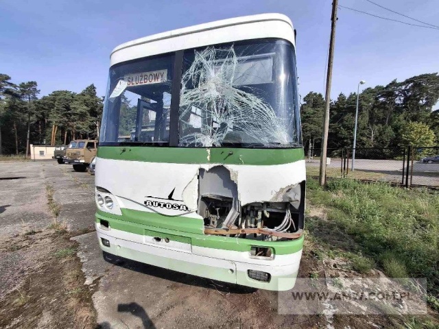 Autobus pasażerski AUTOSAN H9 (po kolizji) 