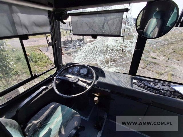 Autobus pasażerski AUTOSAN H9 (po kolizji) 