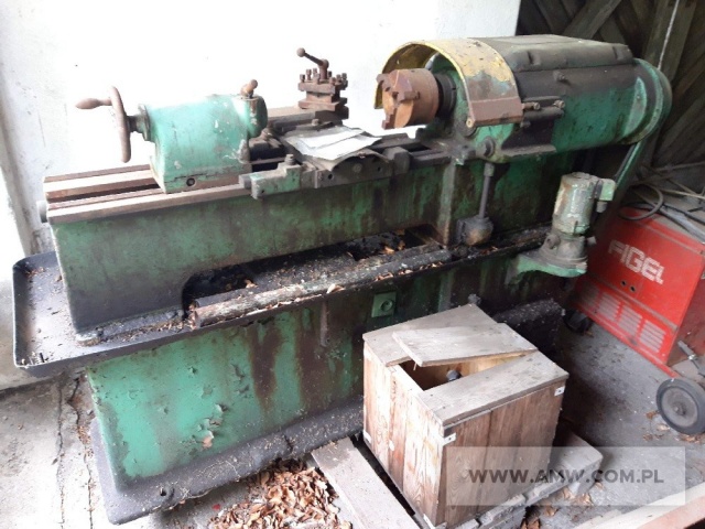 Sprzęt warsztatowy (z demontażu) - pakiet zawierający 15 poz. asort. (wg oddzielnego wykazu), w tym m.in.: kompresor 24 l, piła tarczowa do drewna TPSE, tokarka uniwersalna, wiertarka pozioma D-07 