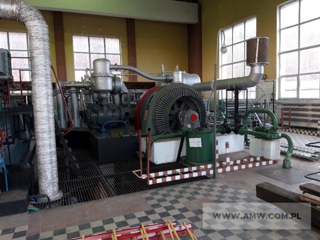 Instalacja do wytwarzania sprężonego powietrza (do demontażu, z częściowym ukompletowaniem) - pakiet zawierający 6 poz. asort., w tym: sprężarka powietrza bezsmarowa 6B8-B6 – 2 szt., zbiornik na sprężone powietrze 5800 l 25MPA 8109X1230 – 2 szt., zespół prądotwórczy 8 BAH-22 z generatorem GD10-560-50/02 (560 kVA, 400 V, 50 Hz) – 2 szt. 