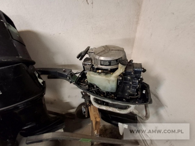 Silniki przyczepne zaburtowe YAMAHA (z demontażu, niekompletne) - pakiet zawierający 3 poz. asort., w tym: silnik YAMAHA 50 - 2 szt., silnik YAMAHA F250 AETX - 1 szt. 
