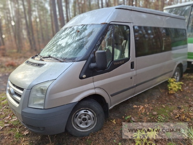 Mikrobus FORD TRANSIT V185 