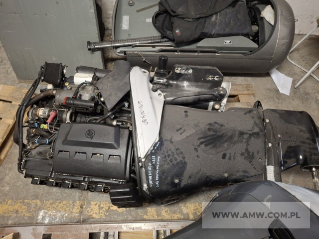 Silnik przyczepny zaburtowy VERADO F 275 (z demontażu, niekompletny) 