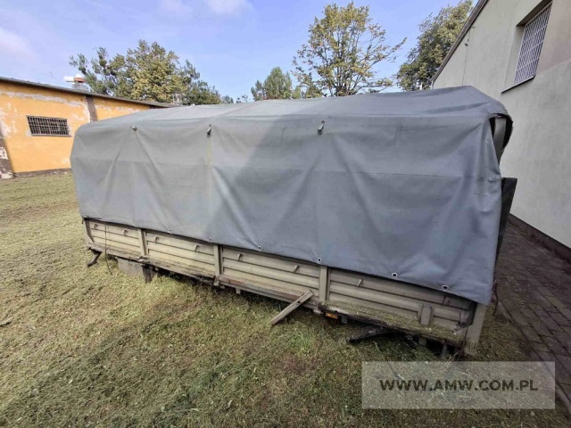 Skrzynie ładunkowe z opończą (STAR 200) - pakiet zawierający 2 poz. asort., w tym: skrzynia ładunkowa 660.00.301 - 2 szt., opończa 673.08.240 - 2 szt. 