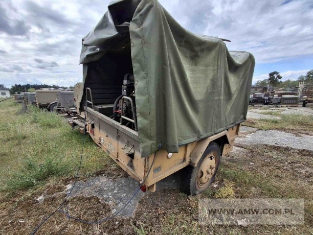 Urządzenie grzejne do wody na przyczepie P-1.5 t UG-65 1-osiowej (z częściowym wyposażeniem) 