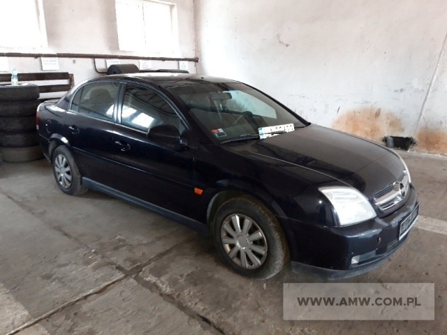 Samochód osobowy OPEL VECTRA II 1.8 