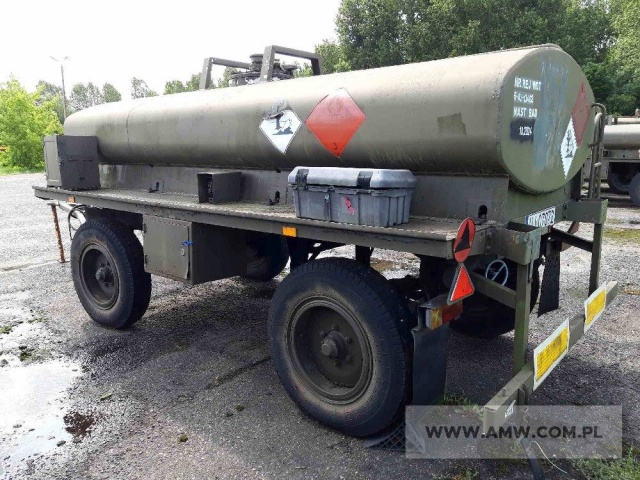 Cysterna paliwa na przyczepie D46A CP 4 (pojemność 4 m3) 