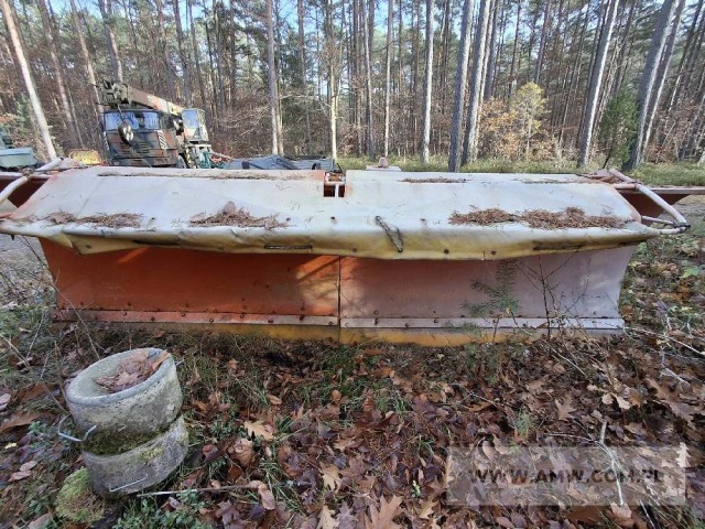 Pług odśnieżny lotniskowy LPK-82 