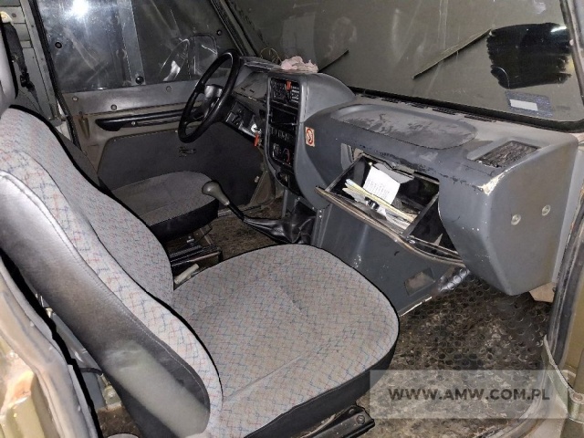 Samochód ciężarowo-osobowy wysokiej mobilności HONKER 2000 (bez wyciągarki) 