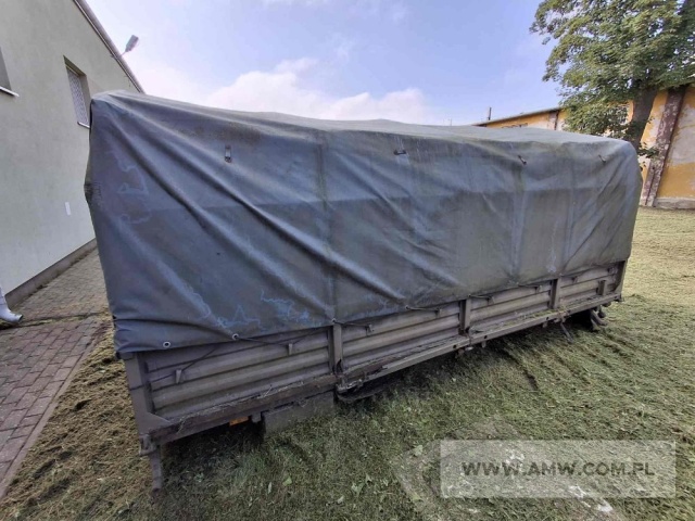 Skrzynie ładunkowe z opończą (STAR 200) - pakiet zawierający 2 poz. asort., w tym: skrzynia ładunkowa 660.00.301 - 2 szt., opończa 673.08.240 - 2 szt. 