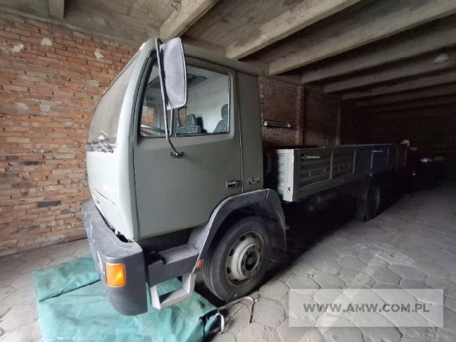 Samochód ogólnego przeznaczenia średniej ładowności STAR-11422V (uszkodzona rama) 